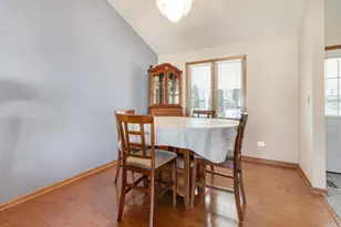 16641 W Oneida Dr, Lockport, IL 60441 - Photo 7