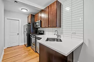 2435 S California Blvd, Chicago, IL 60623 - Photo 9