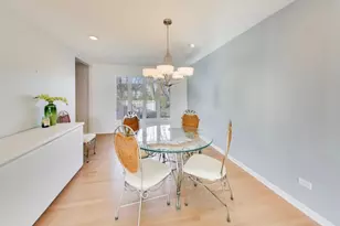 2616 N Dryden Pl, Arlington Heights, IL 60004 - Photo 9