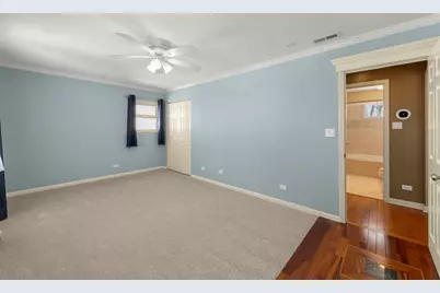 13 S Victoria Lane, Streamwood, IL 60107 - Photo 9