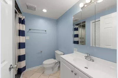 13 S Victoria Lane, Streamwood, IL 60107 - Photo 15