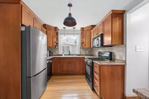 428 Hillside Ave, Glen Ellyn, IL 60137 - Photo 9