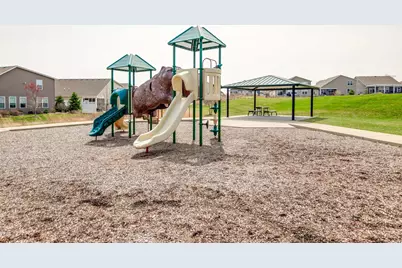 [Address not provided], Gurnee, IL 60031 - Photo 29