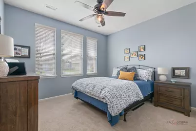 [Address not provided], Gurnee, IL 60031 - Photo 15