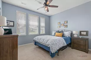 [Address not provided], Gurnee, IL 60031 - Photo 15