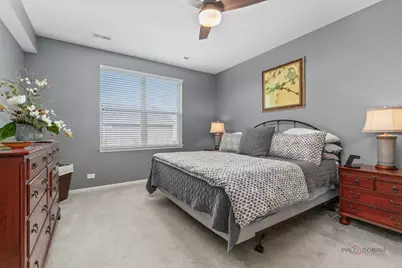 [Address not provided], Gurnee, IL 60031 - Photo 17