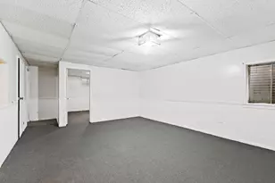 7 Woodhead Dr, Lake Villa, IL 60046 - Photo 15