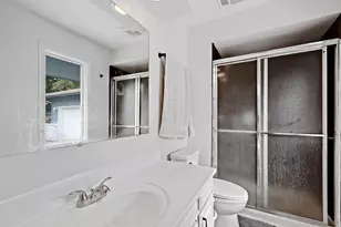 7 Woodhead Dr, Lake Villa, IL 60046 - Photo 11