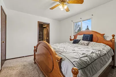 945 Surrey Court, Joliet, IL 60431 - Photo 17