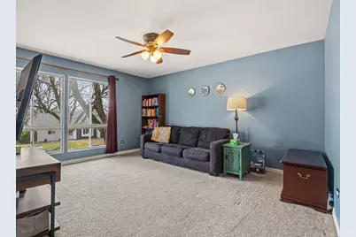 945 Surrey Court, Joliet, IL 60431 - Photo 11
