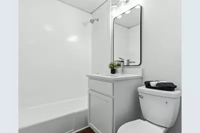 451 W Linda Lane, Addison, IL 60101 - Photo 17