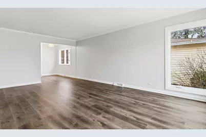 451 W Linda Lane, Addison, IL 60101 - Photo 9