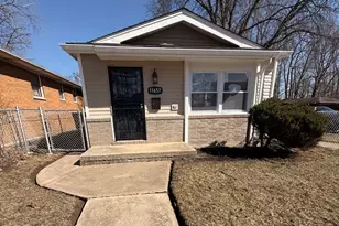 11657 S Racine Ave, Chicago, IL 60643 - Photo 1