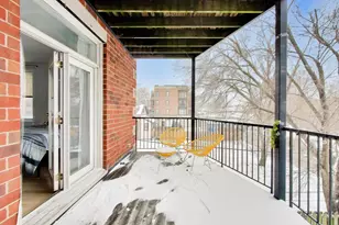 7230 N Oakley Ave, Chicago, IL 60645 - Photo 13