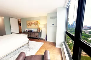 360 E Randolph St, Chicago, IL 60601 - Photo 17