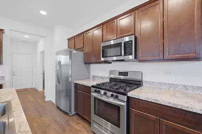 1882 Southern Circle #1882, Pingree Grove, IL 60140 - Photo 9