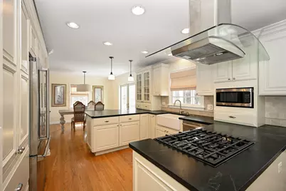 266 Exmoor Avenue, Glen Ellyn, IL 60137 - Photo 9