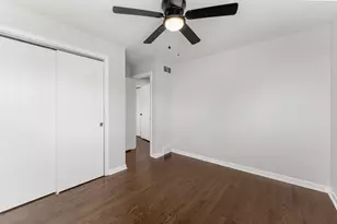 8716 S Merrill Ave, Chicago, IL 60617 - Photo 15