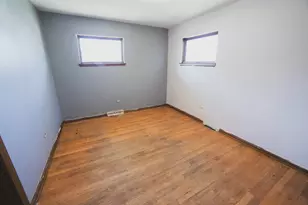 6201 W 90th Pl, Oak Lawn, IL 60453 - Photo 17