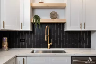 8459 S 85th Ct, Hickory Hills, IL 60457 - Photo 23