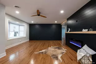 8459 S 85th Ct, Hickory Hills, IL 60457 - Photo 11