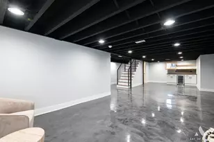 8459 S 85th Ct, Hickory Hills, IL 60457 - Photo 43