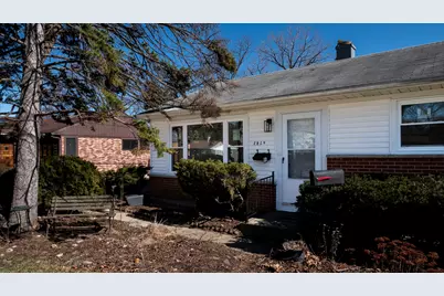 2814 Cardinal Drive, Rolling Meadows, IL 60008 - Photo 3