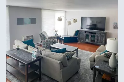 40 N Tower Road #7L, Oak Brook, IL 60523 - Photo 9