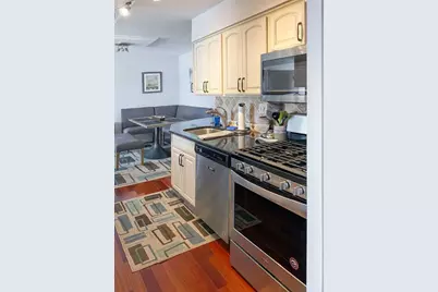 40 N Tower Road #7L, Oak Brook, IL 60523 - Photo 3