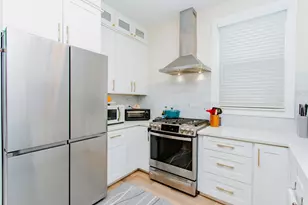 3902 N St Louis Ave, Chicago, IL 60618 - Photo 7