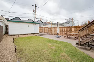 3902 N St Louis Ave, Chicago, IL 60618 - Photo 29