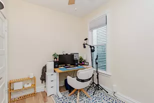 3902 N St Louis Ave, Chicago, IL 60618 - Photo 13