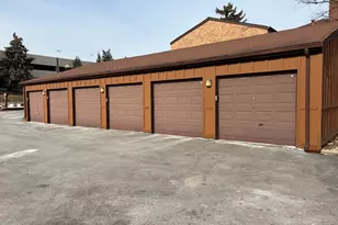 1S055 Spring Rd, Oakbrook Terrace, IL 60181 - Photo 15