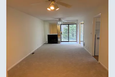 1S055 Spring Road #1C, Oakbrook Terrace, IL 60181 - Photo 5