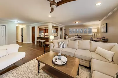 1530 E Northwest Highway #2A, Arlington Heights, IL 60004 - Photo 3