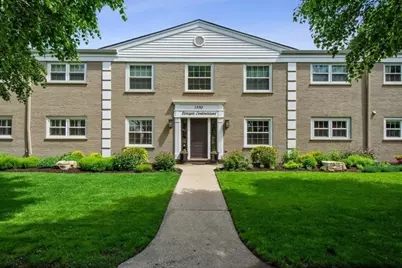 1530 E Northwest Highway #2A, Arlington Heights, IL 60004 - Photo 1