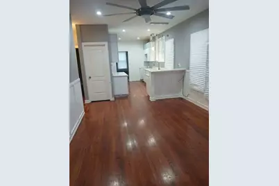 7806 S Rhodes Avenue, Chicago, IL 60619 - Photo 9