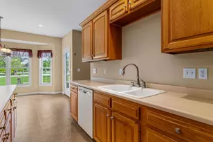 4402 Crossgate Dr, Champaign, IL 61822 - Photo 15