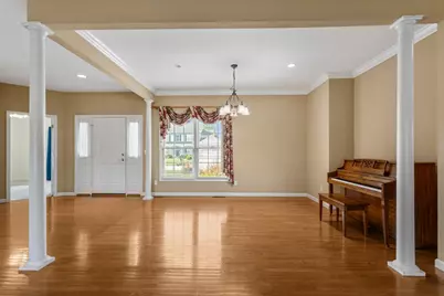 4402 Crossgate Drive, Champaign, IL 61822 - Photo 9