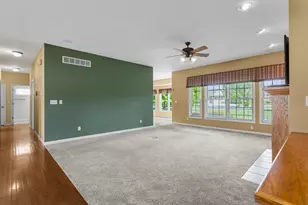 4402 Crossgate Dr, Champaign, IL 61822 - Photo 13