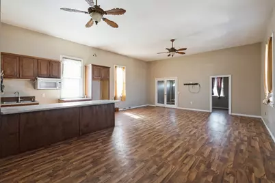 714 20th Street, East Moline, IL 61244 - Photo 3