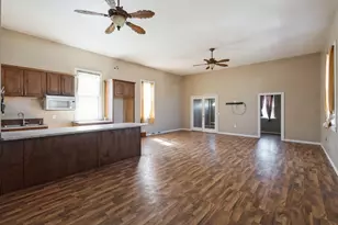 714 20th St, East Moline, IL 61244 - Photo 3