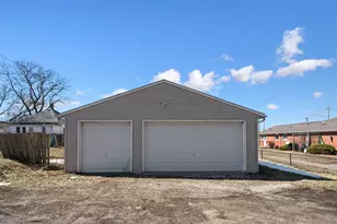 714 20th St, East Moline, IL 61244 - Photo 23