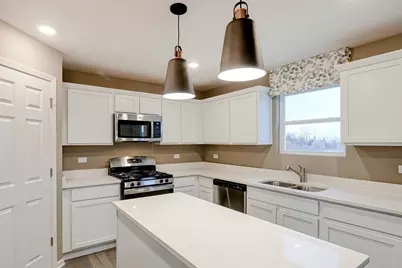 518 Carter Avenue, Oswego, IL 60543 - Photo 7