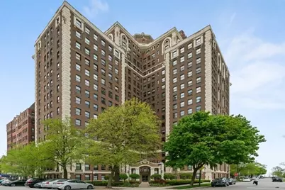 5555 S Everett Avenue #E10, Chicago, IL 60637 - Photo 19