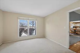 1850 White Oak Dr, Algonquin, IL 60102 - Photo 13