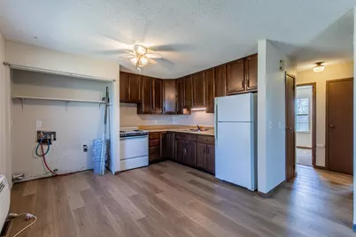 824 W Marquette Street, Princeton, IL 61356 - Photo 7