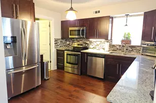 9551 Arrowhead Dr, Hickory Hills, IL 60457 - Photo 3