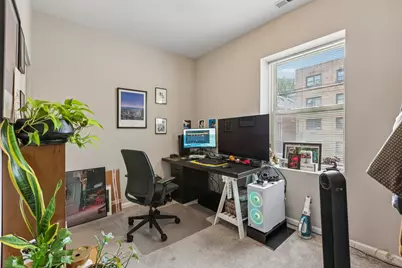 1639 W Farwell Avenue #1, Chicago, IL 60626 - Photo 7