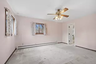 128 Hickory Rd, Lake in the Hills, IL 60156 - Photo 17